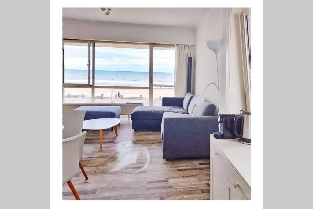 Royal Palace Seaview Suite Ostend Exterior photo